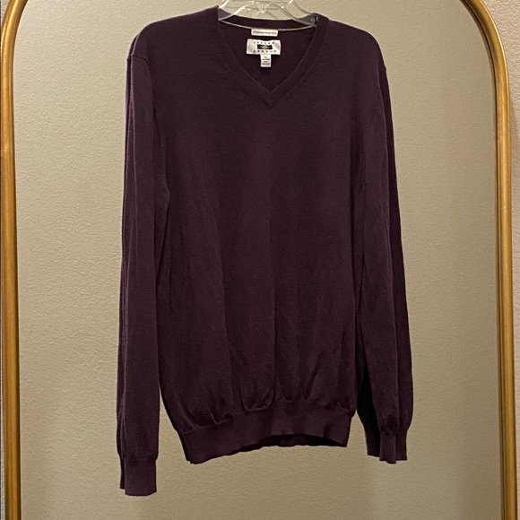 Joseph Abboud Men's Classic Burgundy V-Neck 100% Merino Wool Sweater Size XL - Picture 4 of 9